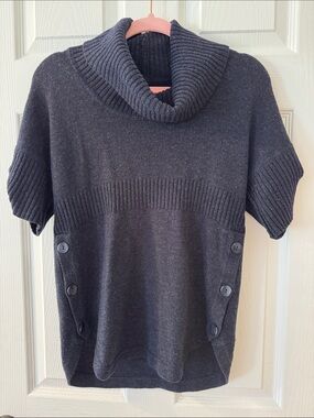 Logix navy trendy sweater